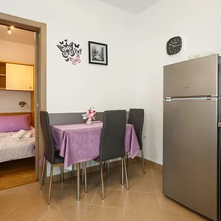 Villa Rosi Krk Town Exterior photo